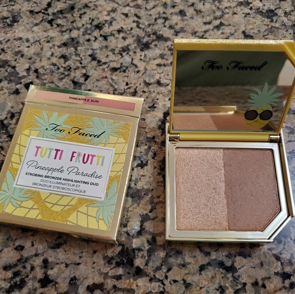 Too Faced Other - Too Faced Tutti Frutti Pineapple Paradise Bronzer Too Faced Other - Too Faced Tutti Frutti Pineapple Paradise Bronzer